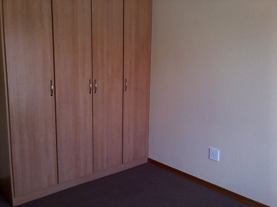 2 Bedroom Property for Sale in Vaalpark Free State